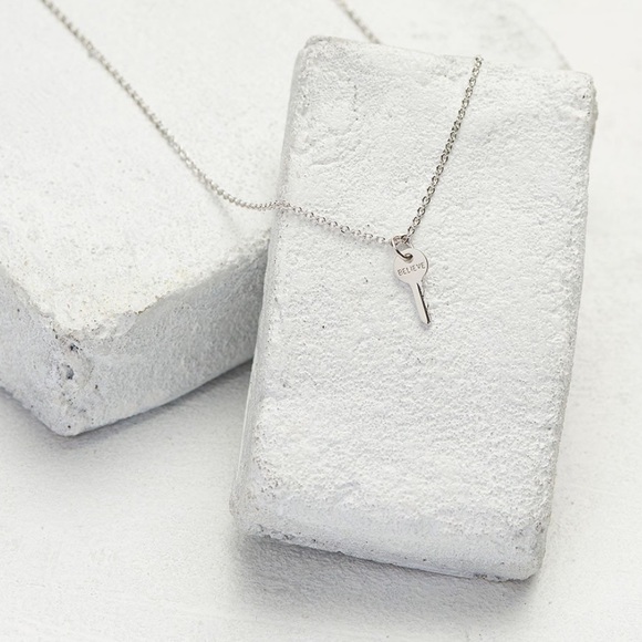 The Giving Keys Jewelry - Key Necklace NWT SILVER